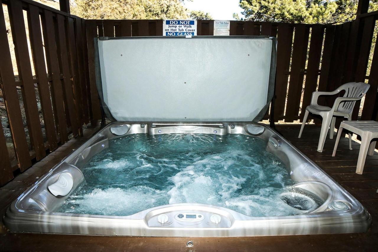 אסטס פארק Lazy R Cottages With Hot Tubs By Rocky Mountain Resorts חדר תמונה